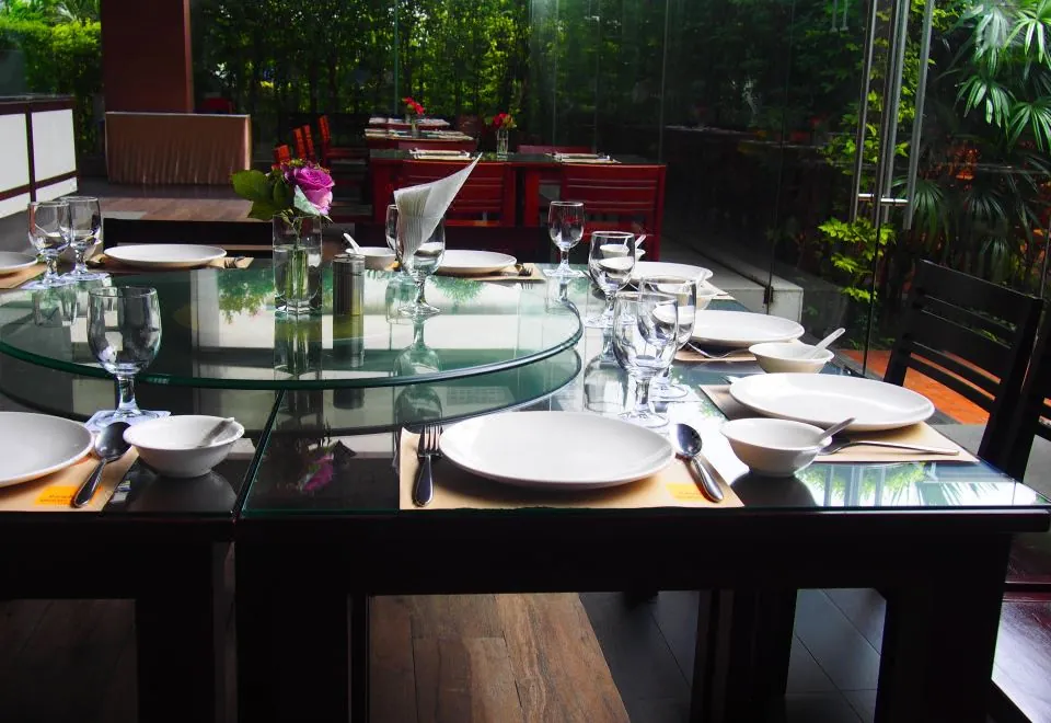 Grand Howard Hotel Bangkok
