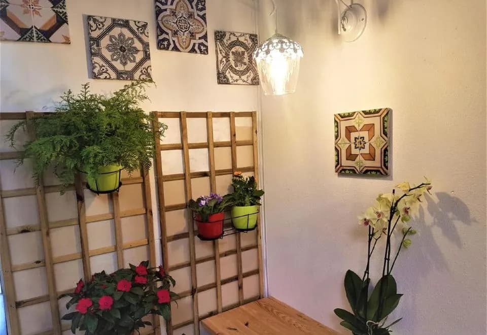 Estrela Charming Rooms by Host-Point