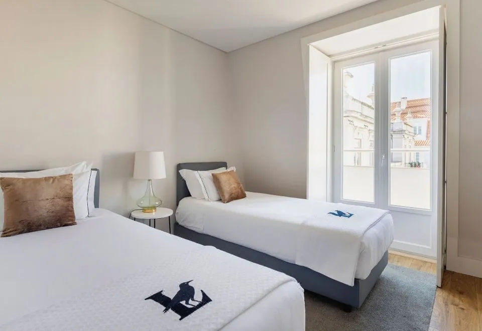 Chiado Square Apartments | Lisbon Best Apartments
