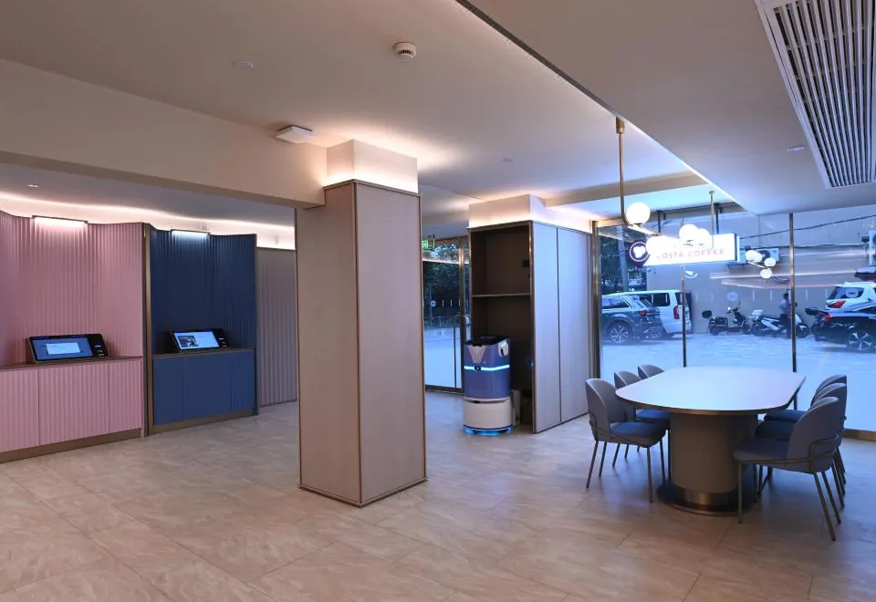 Hanting Hotel (Shanghai Jiaotong University Yishan Road)