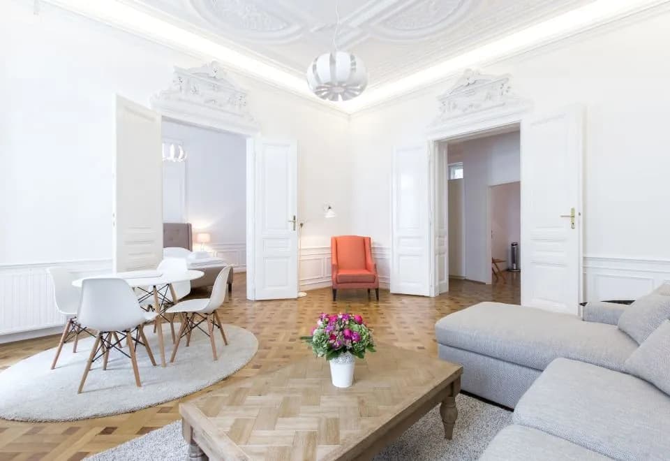 HeyMi Apartments in City Center