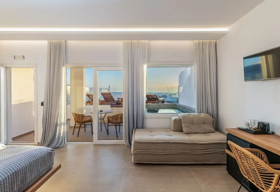 Avra Mykonos