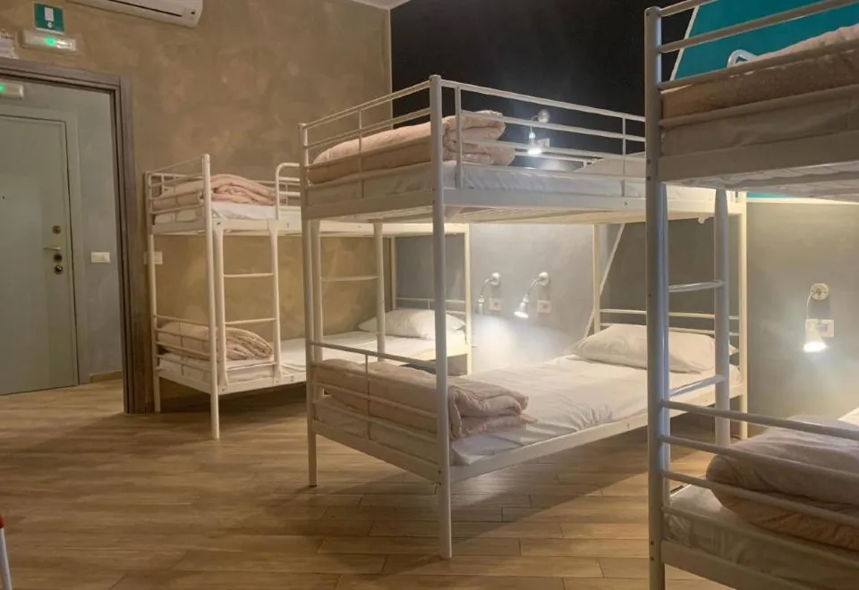 Gloria Hostel