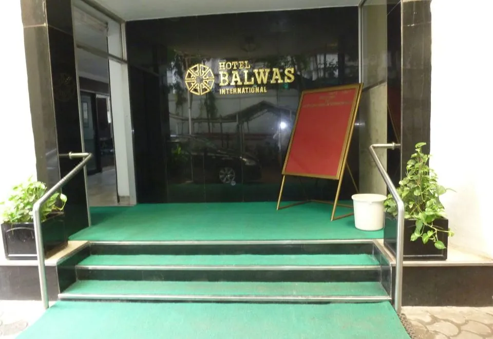Hotel Balwas International
