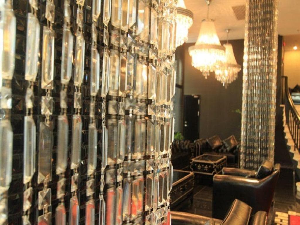 Elegance Bund Hotel