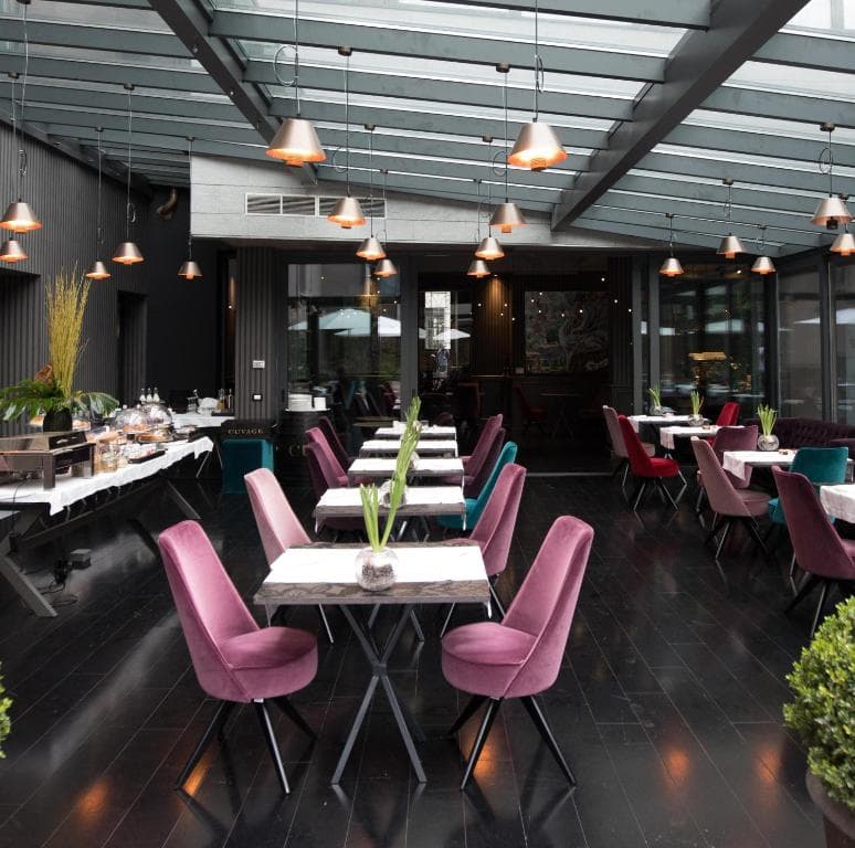 Fifty House Cellini