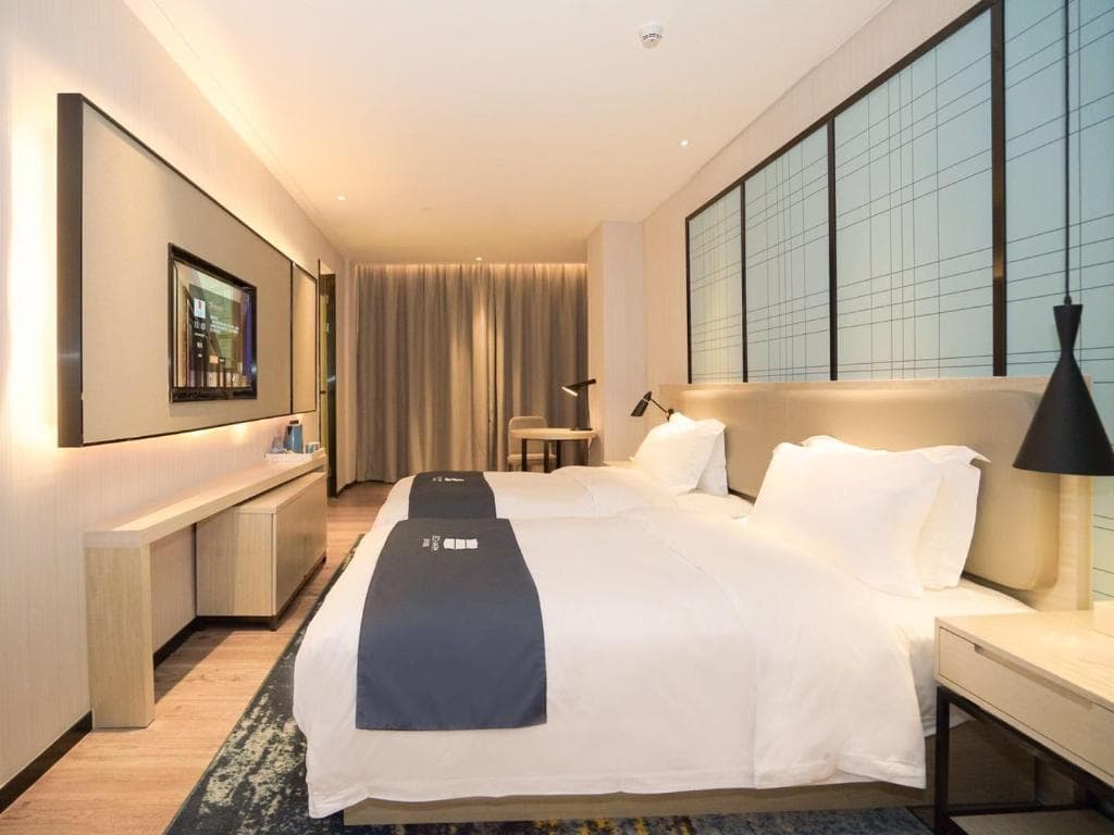Echarm Hotel (Guangzhou Gangding Subway Station Jinan University Store)