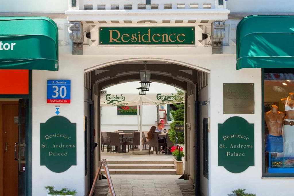 Residence St. Andrew's Palace