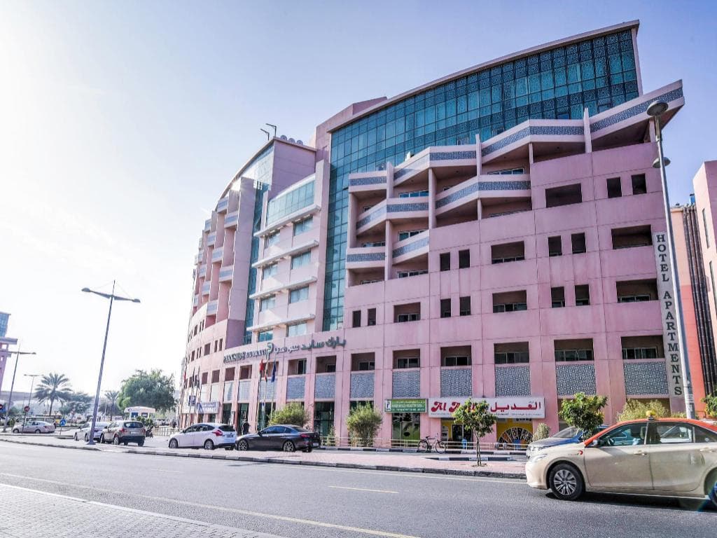 Parkside Hotel Apartment