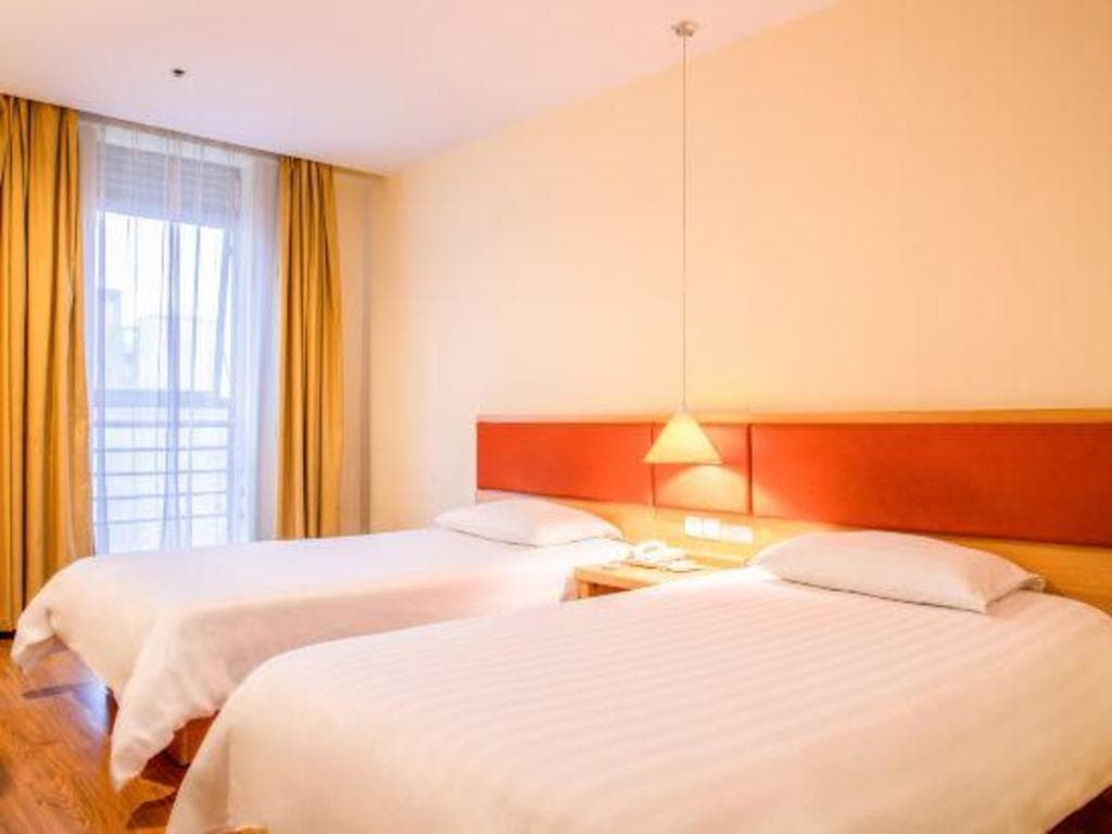 Homeinn ( Guangzhou Kecun station Dunhe Wanda Plaza)