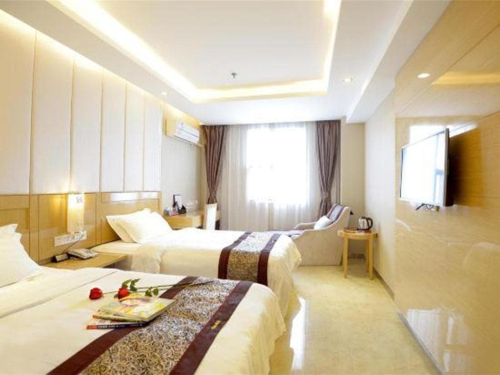 Feili International Hotel (Guangzhou Zhongshan Yidongshankou Subway Station)