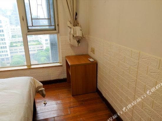 Xinyijia Apartment Hotel