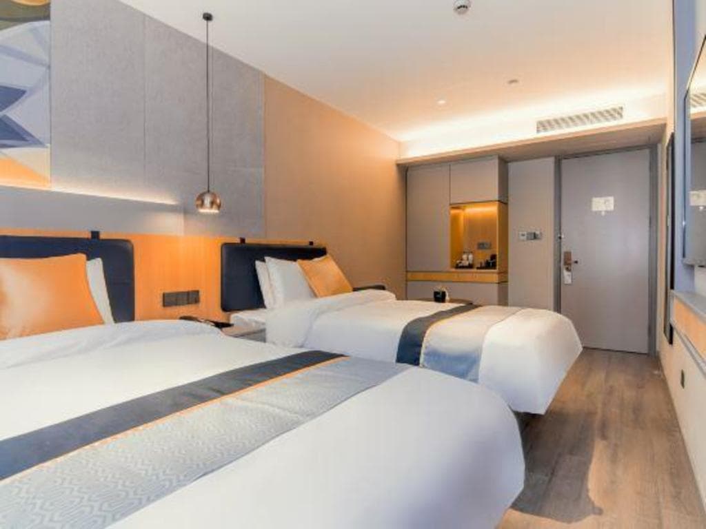 Home Inn Selected (Shanghai Raffles, North Bund)
