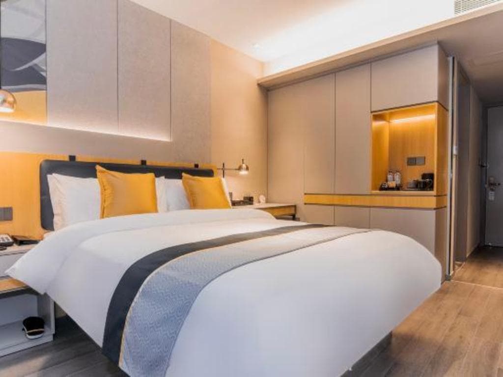 Home Inn Selected (Shanghai Raffles, North Bund)