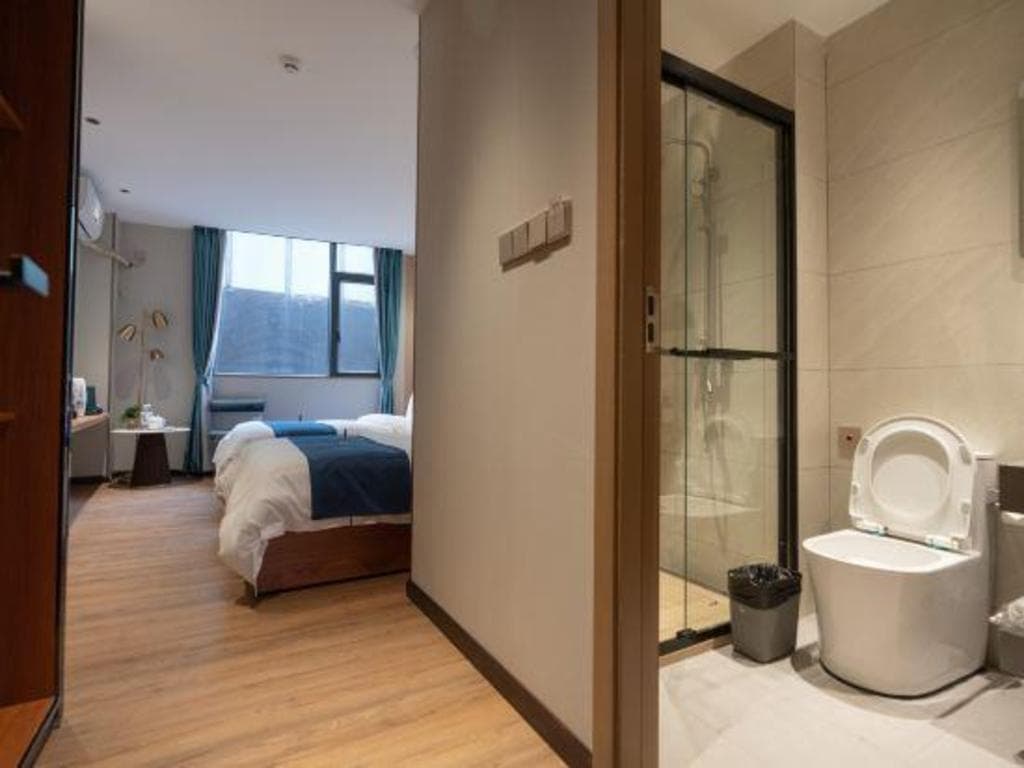 Yingxin Apartment