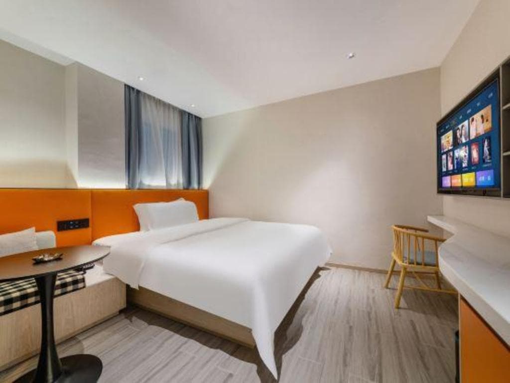 Manyi Hotel (Guangzhou Sun Yat-sen University Ophthalmology Hospital, Quzhuang Metro Station Branch)