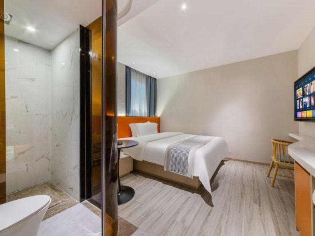 Manyi Hotel (Guangzhou Sun Yat-sen University Ophthalmology Hospital, Quzhuang Metro Station Branch)