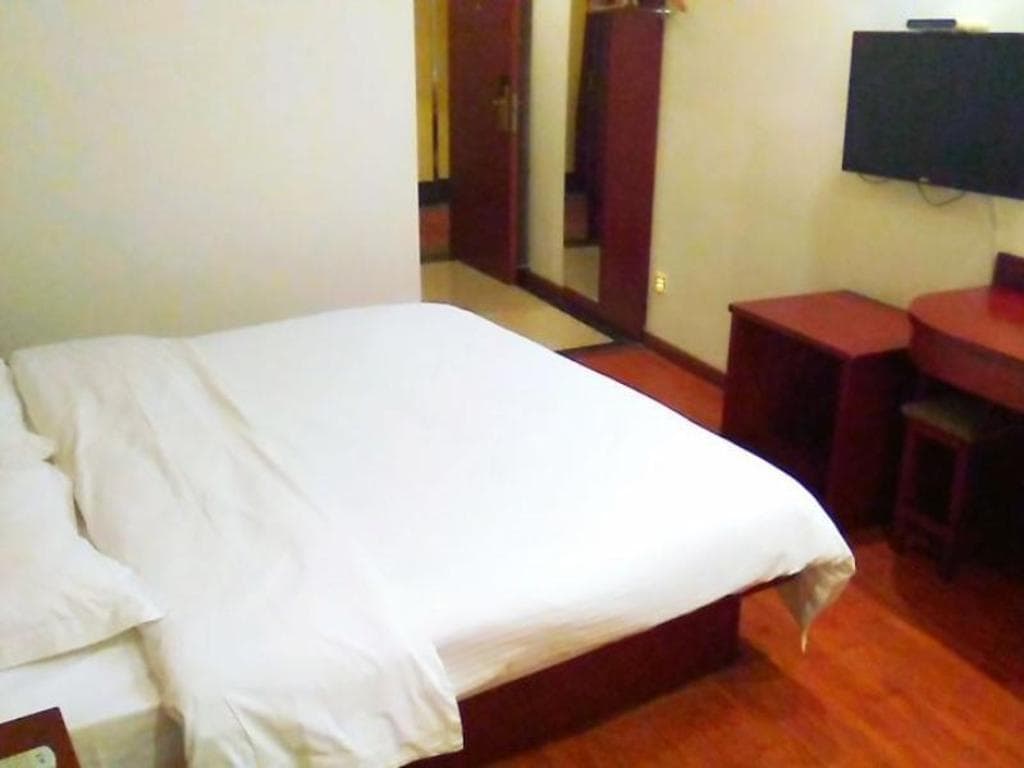 GreenTree Inn Shanghai Pudong BeiAi Road Express Hotel