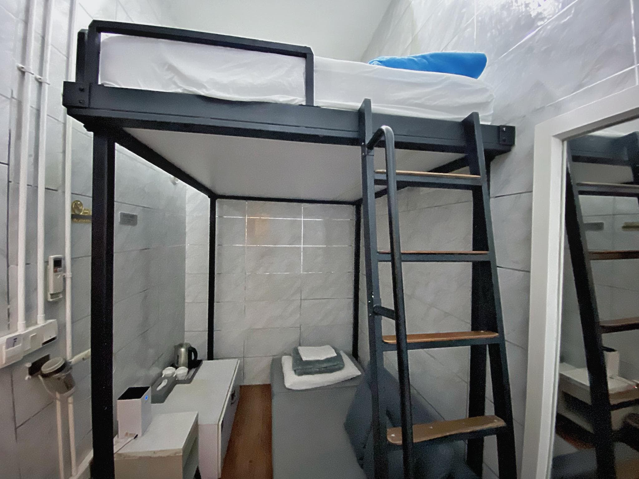 K Hotel Aliwal (Premier)