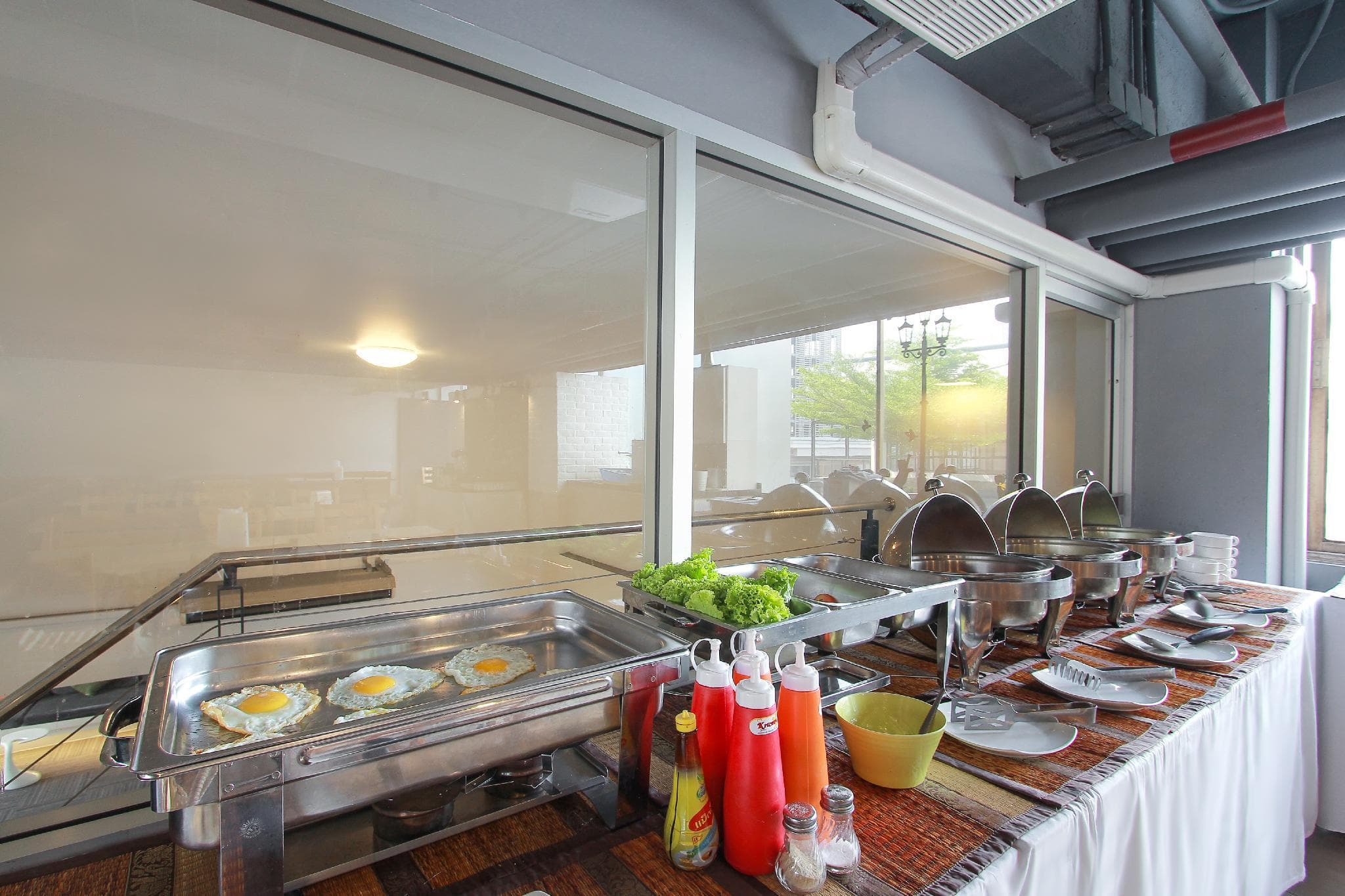 D Varee Xpress Makkasan Hotel
