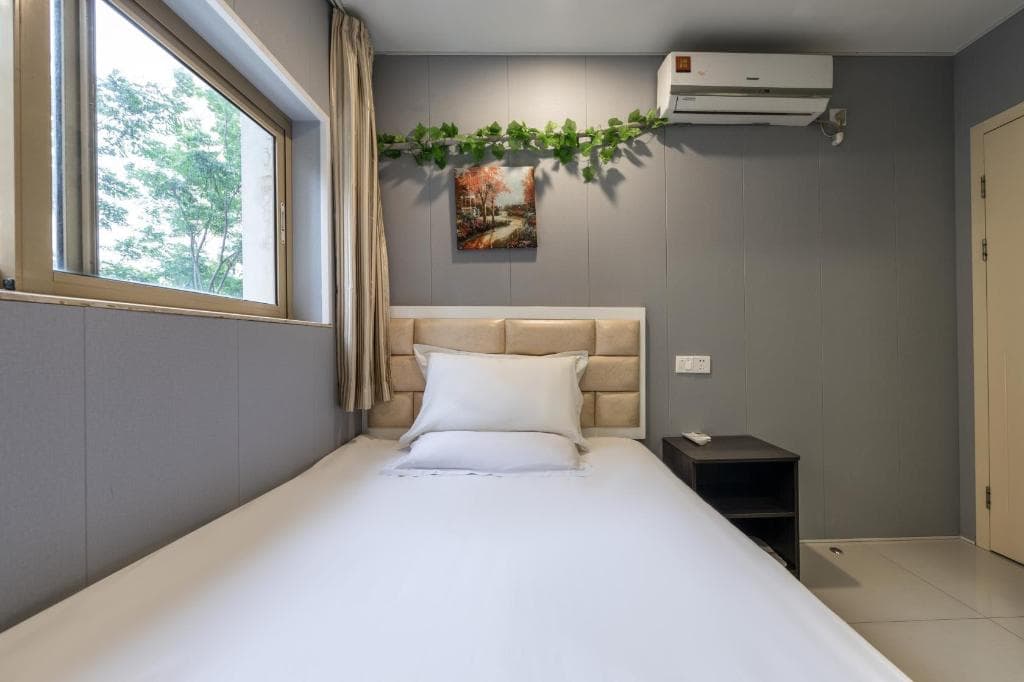 Hi inn Hotel (Shanghai Lujiazui Zhangyang Road)