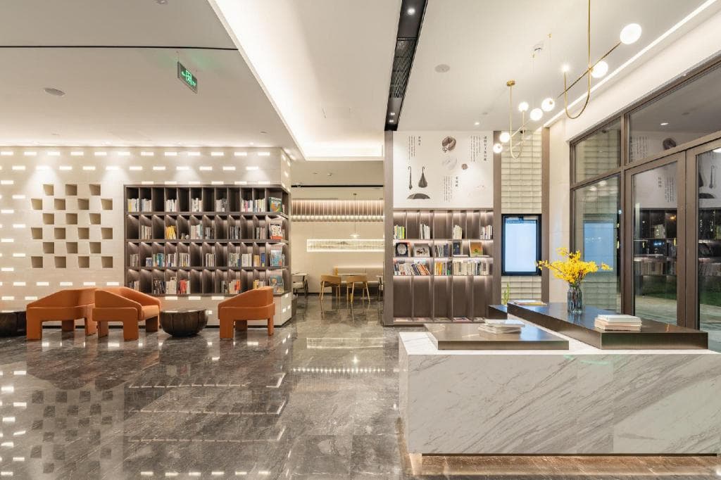 Atour Hotel Shanghai New International Expo Center Yanggao South Road Metro Station