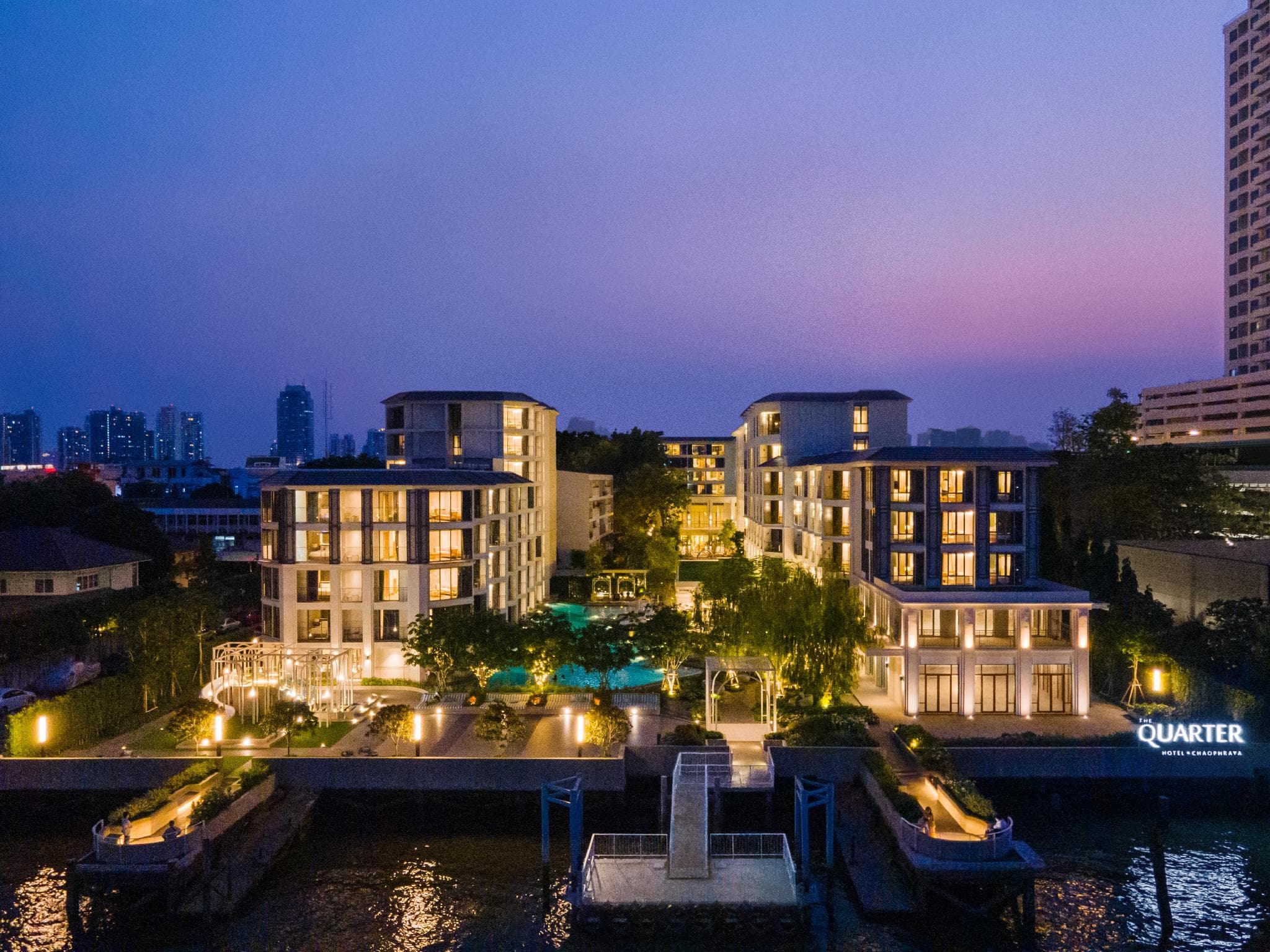 The Quarter Chaophraya by Uhg
