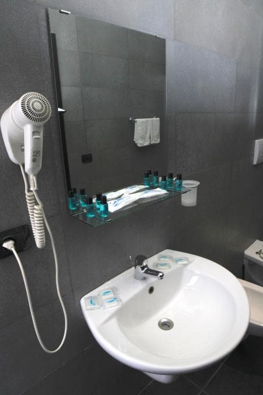 Guiren Hotel