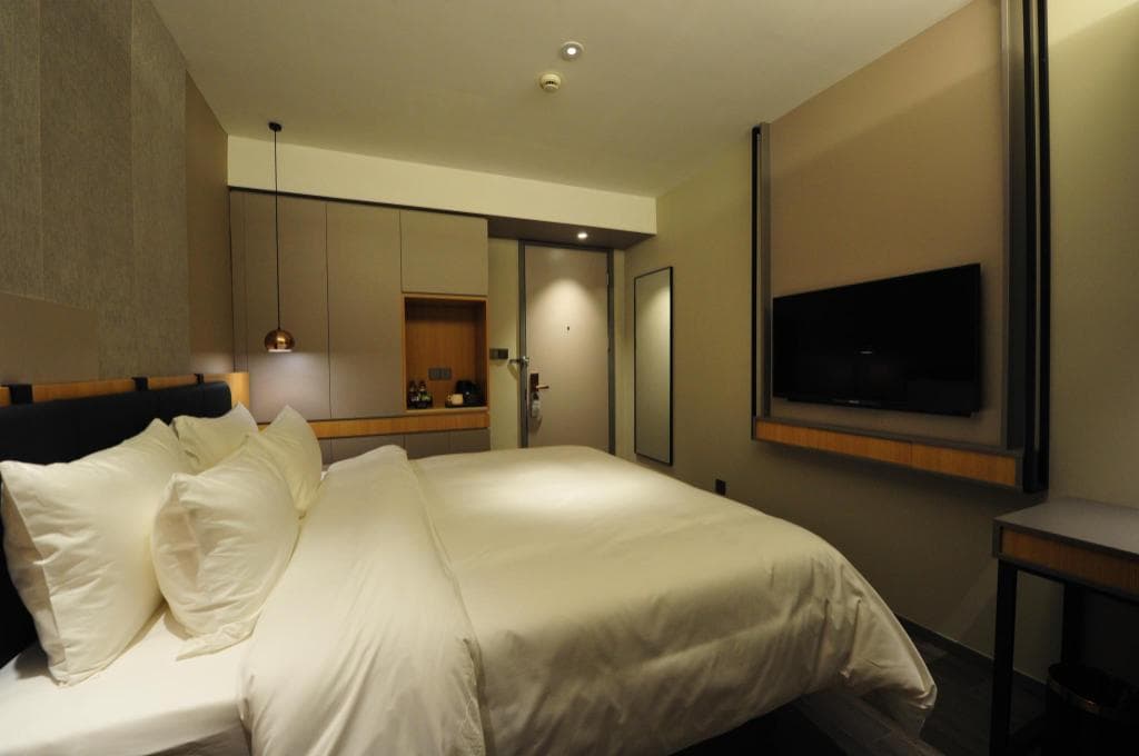 Home Inn Selected (Shanghai Lujiazui Pudong Avenue Xiepu Road Subway Station )