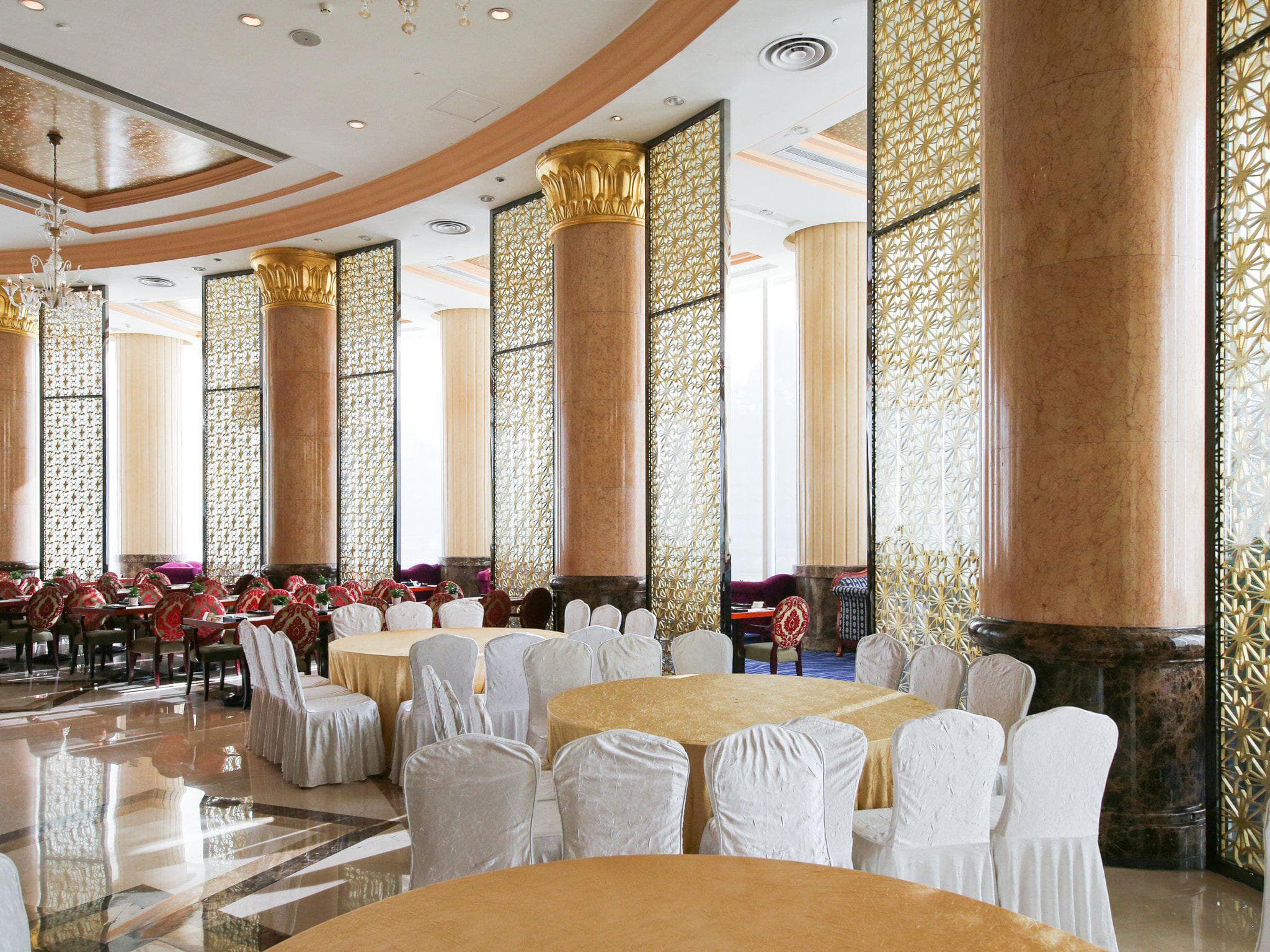 Oriental Riverside Hotel Shanghai (Shanghai International Convention Center)