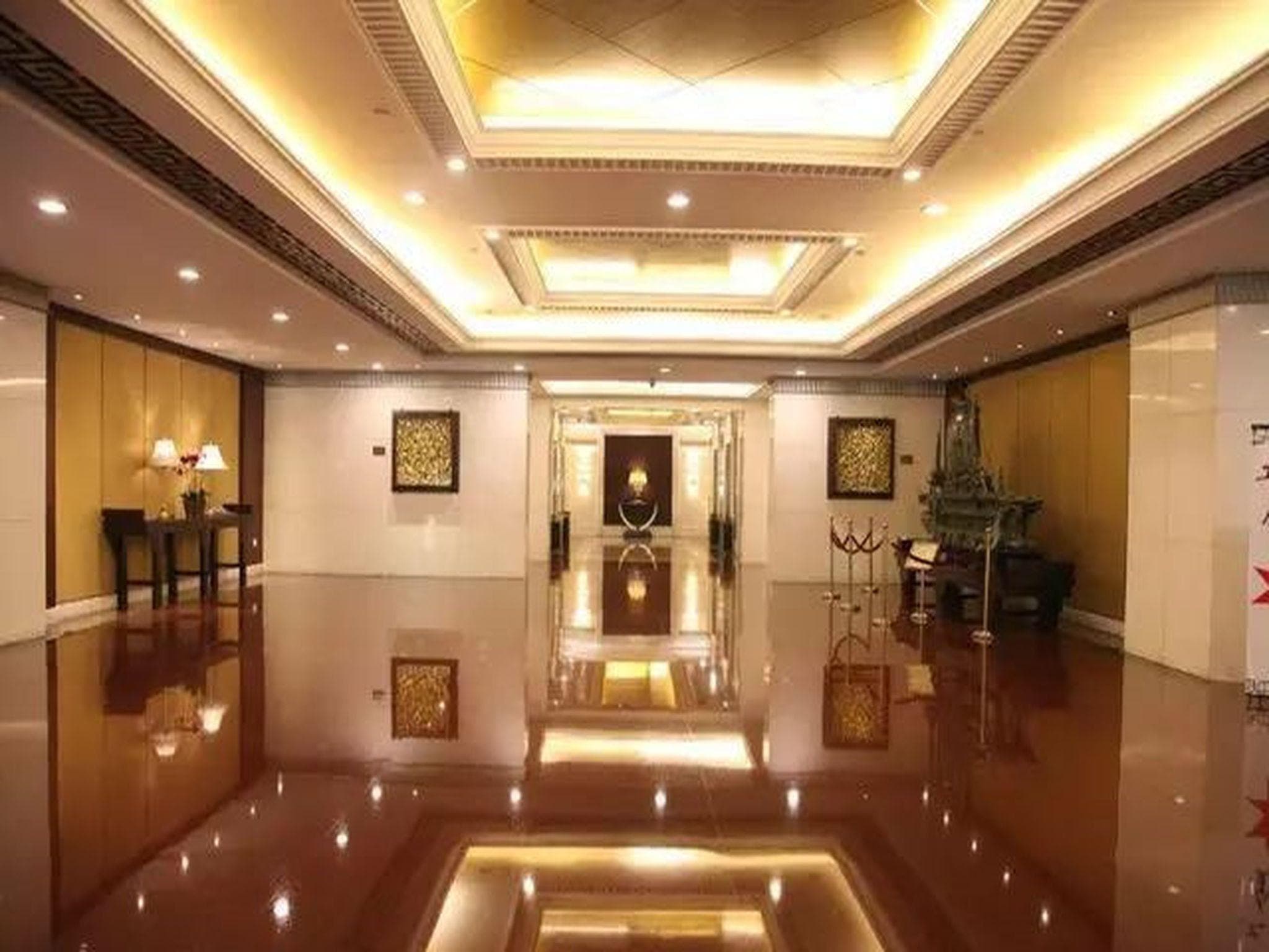 Guangdong Hotel-Free Shuttle during Canton Fair
