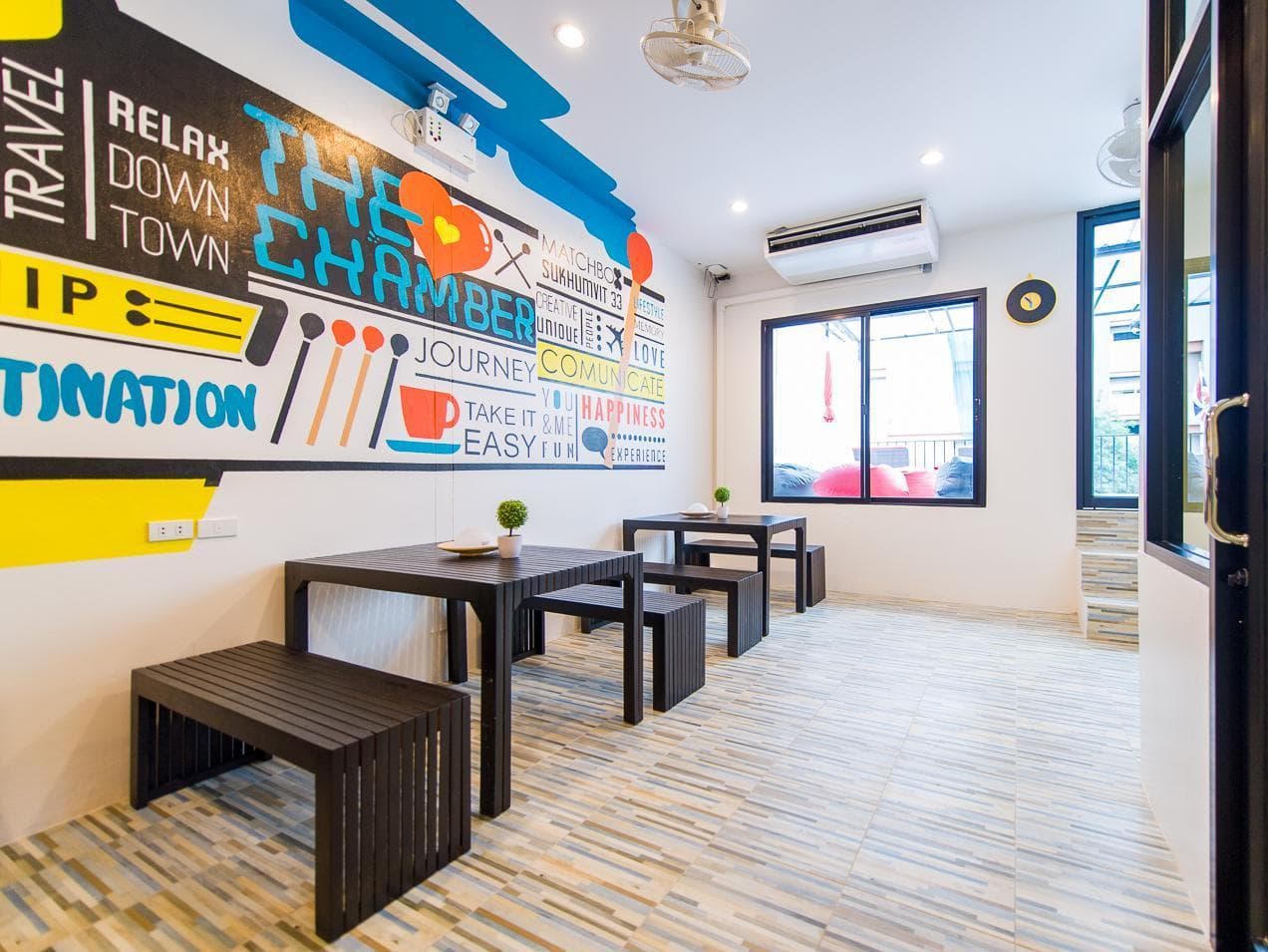 Matchbox Bangkok Hostel