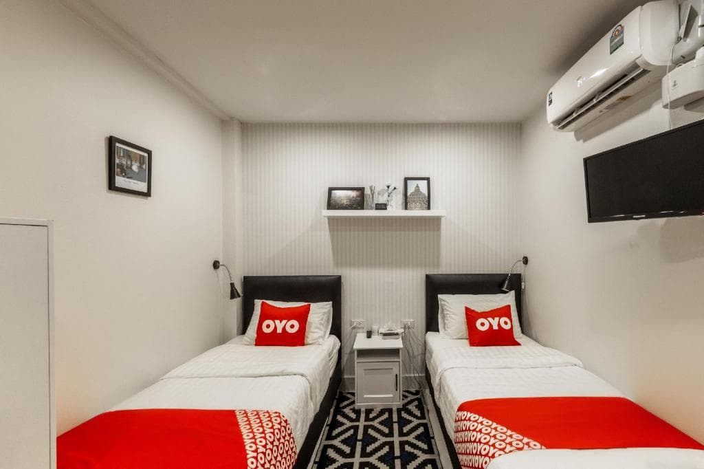 OYO 960 the Urban Age DeLuxe