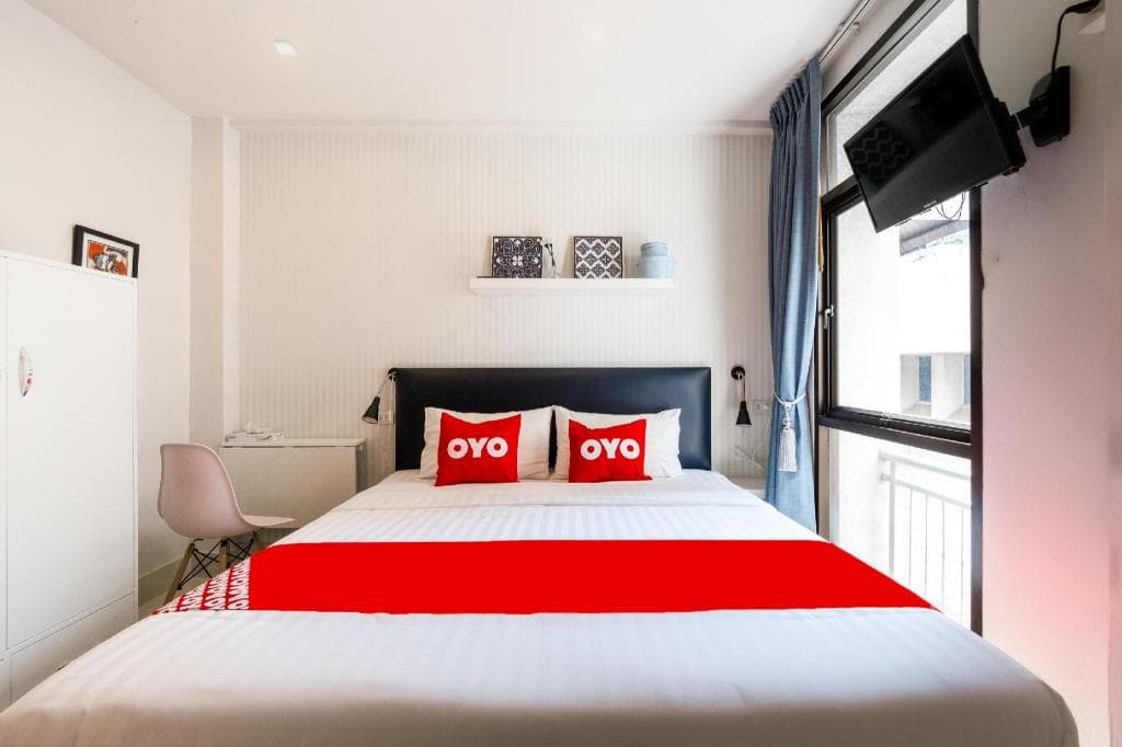 OYO 960 the Urban Age DeLuxe