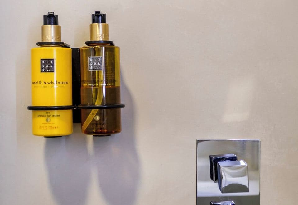 NALU Valencia Boutique Rooms