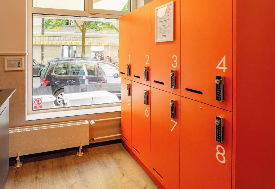 easyHotel Zurich Main Station