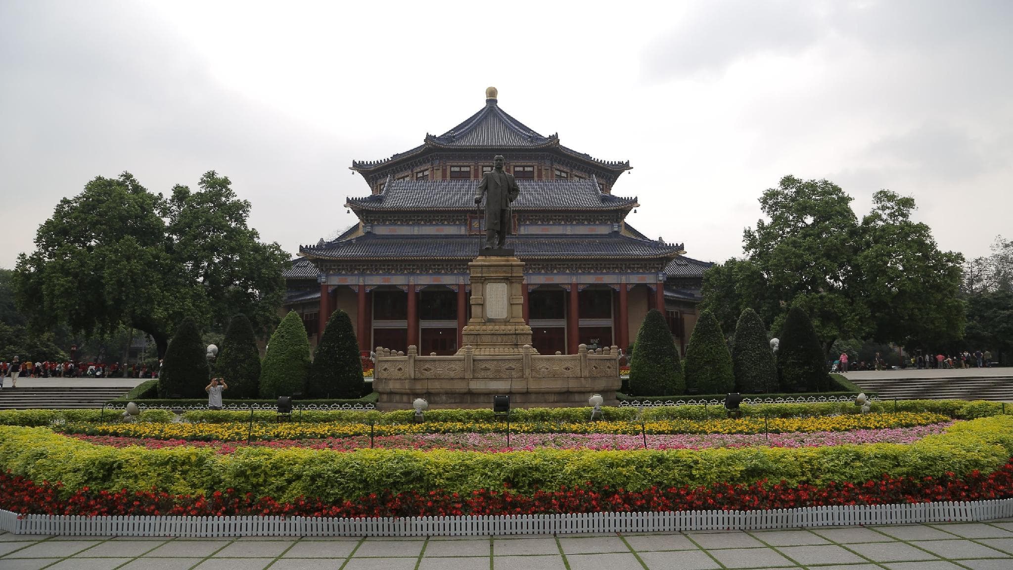 Yi Jia Ren Hostel