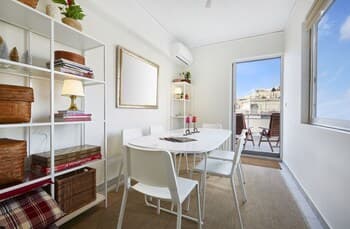 Chloe Boutique Apartments