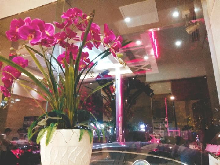 Feiyu Hotel (Guangzhou Zhujiang New Town Wuyangcun Subway Station)