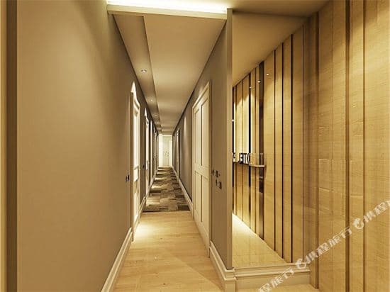 Hotel Pandora