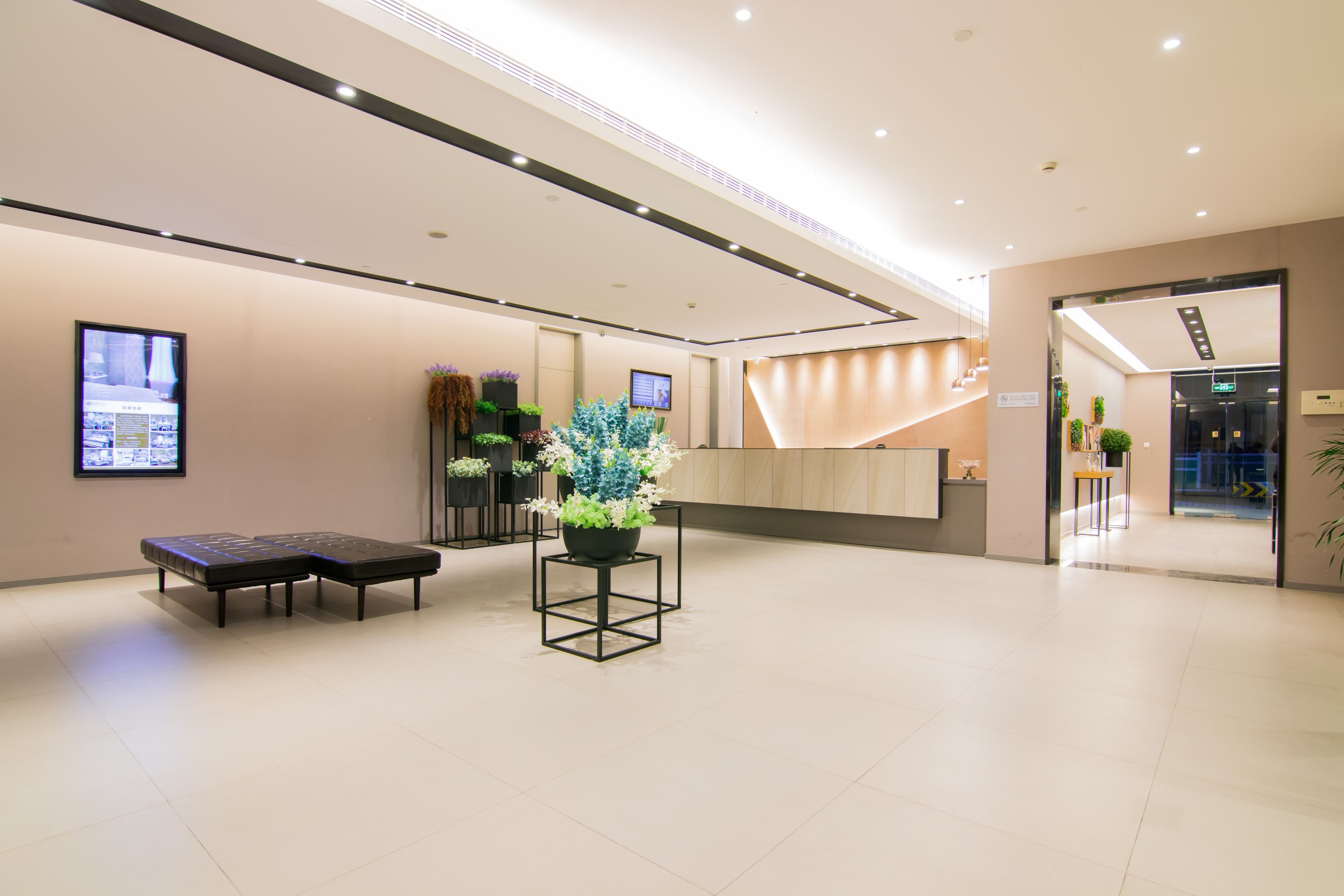 Home Inn Selected (Shanghai Lujiazui Pudong Avenue Xiepu Road Subway Station )