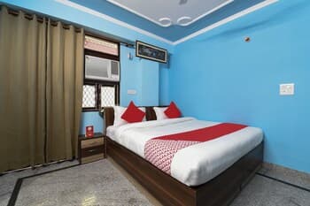OYO Flagship 16482 Aster Studio Stay
