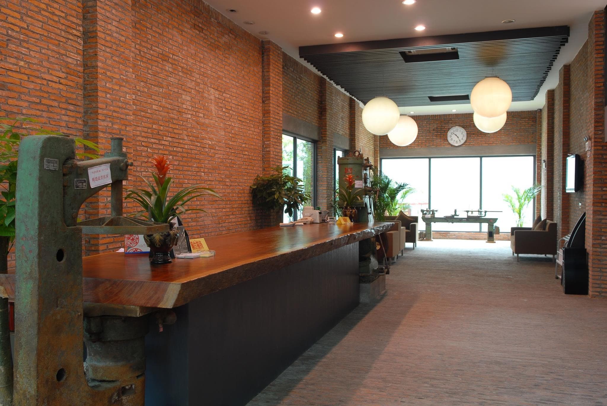 Fangyuan Apartment Hotel