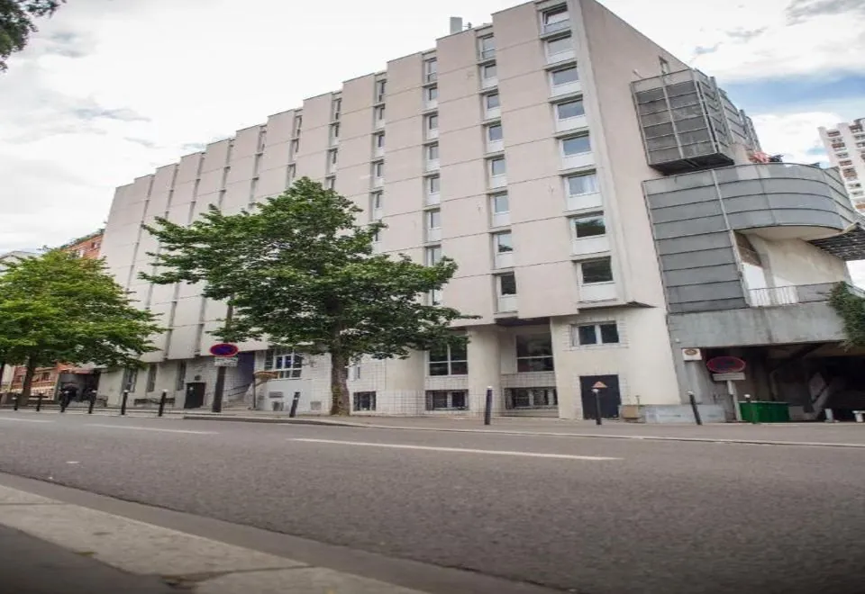 Auberge de Jeunesse HI Paris Le d'Artagnan