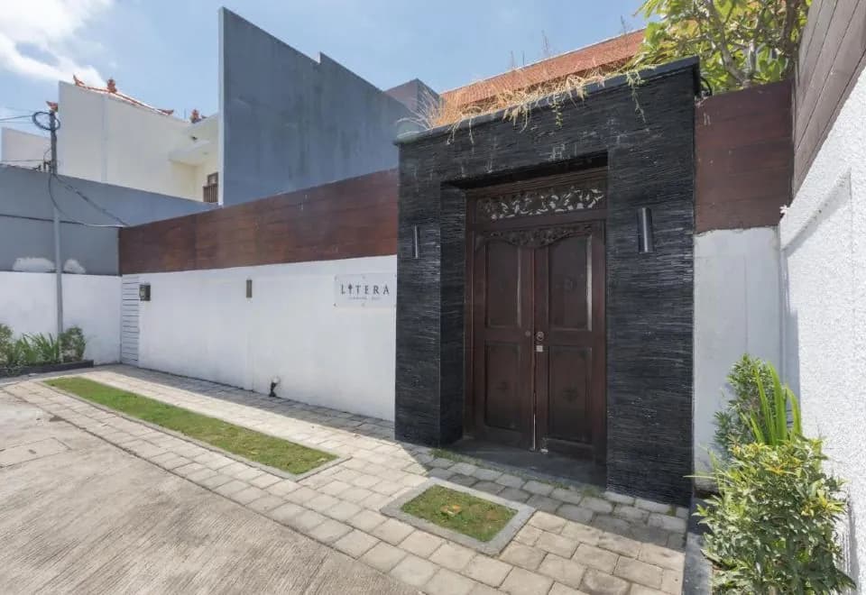 Villa Litera Seminyak Bali
