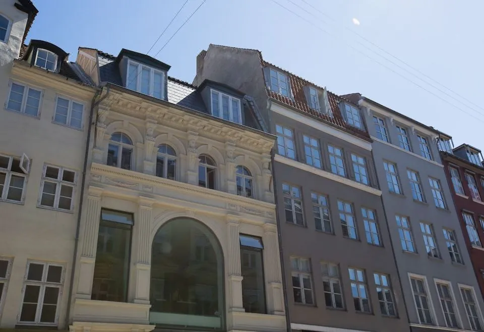 Kings Square apartments by Daniel&Jacob's