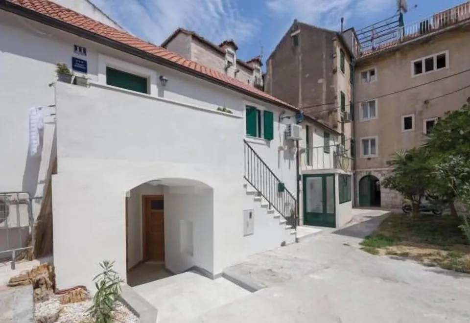 Split Bliss Apartments