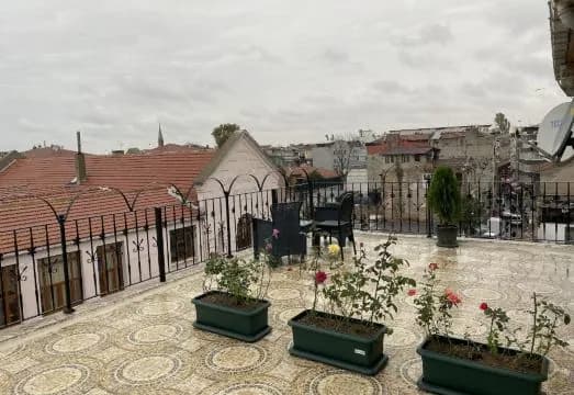 Stylish Hotel Old City