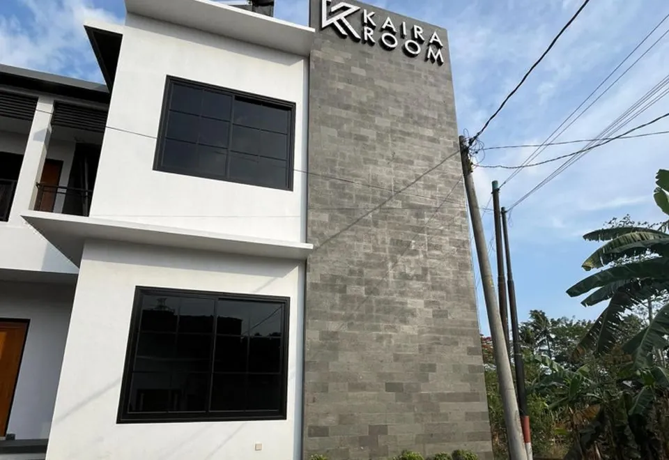Kaira Room Guest House Syariah Mitra RedDoorz