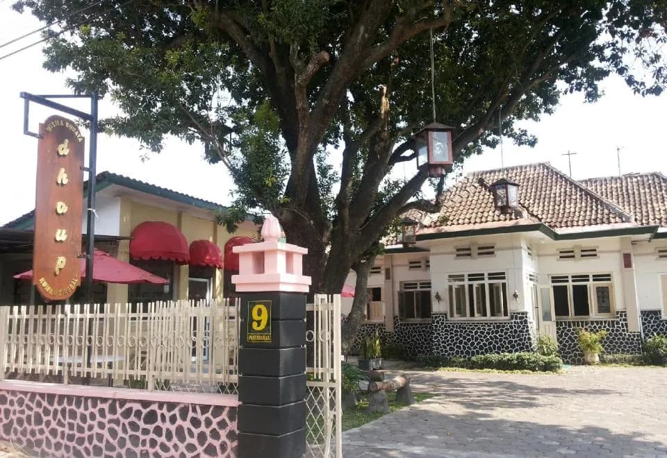 Reddoorz Syariah Near Wijilan Yogyakarta